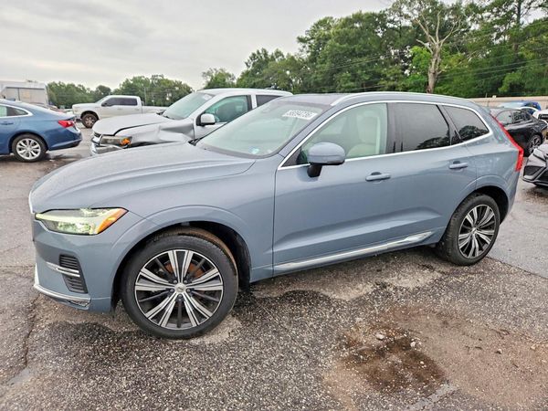 2022 VOLVO XC60 Inscription