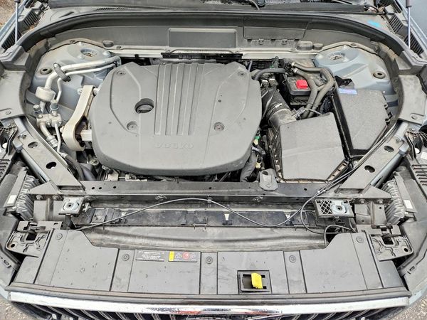 2022 VOLVO XC60 Inscription