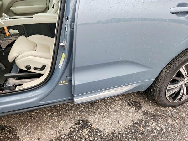 2022 VOLVO XC60 Inscription