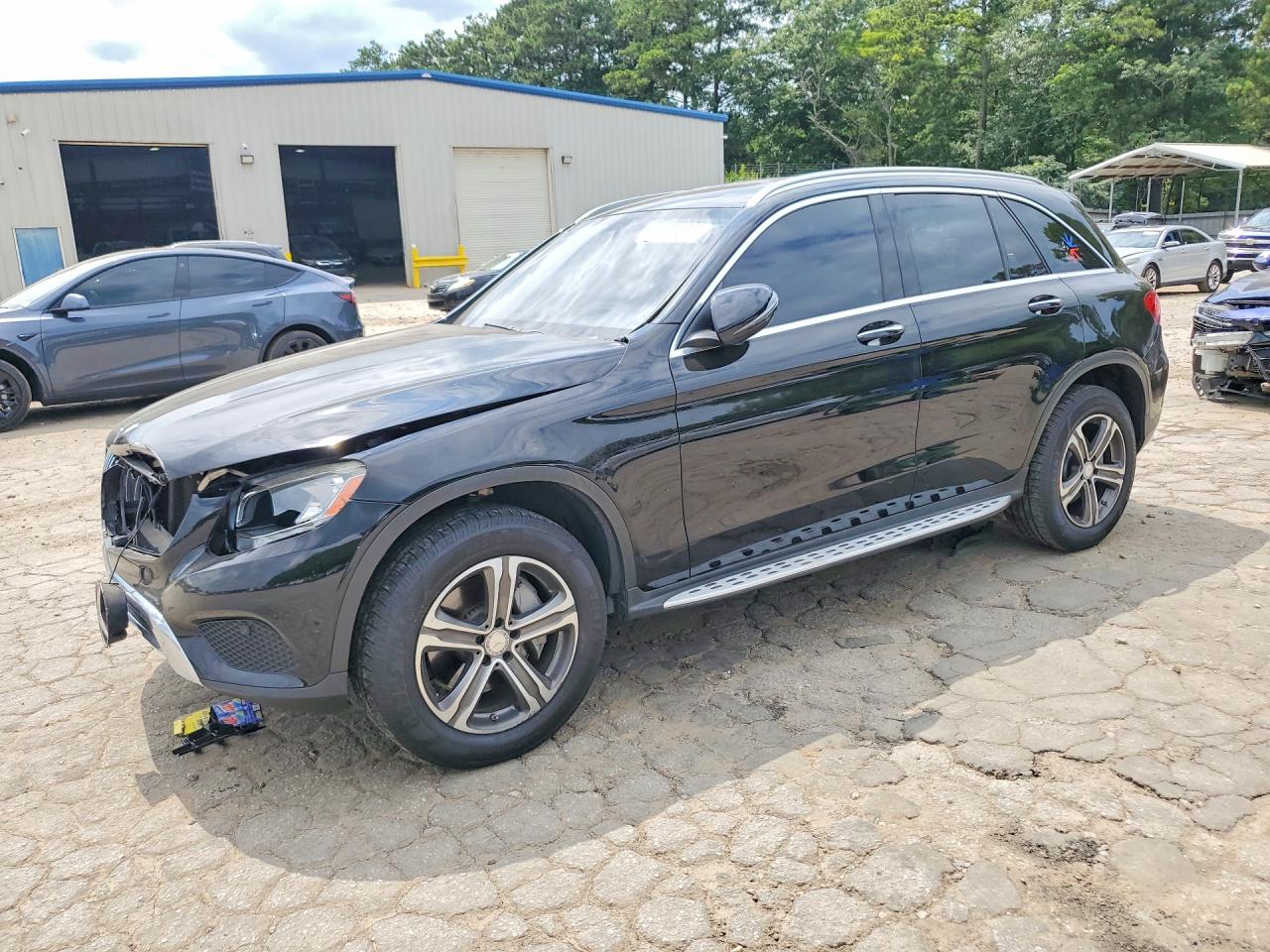 2016 MERCEDES-BENZ GLC GLC300