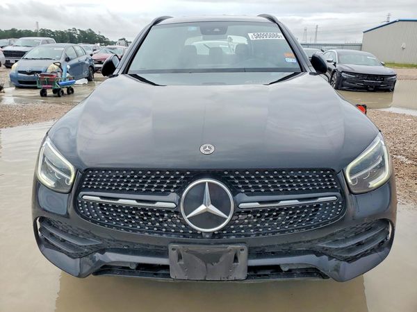2022 MERCEDES-BENZ GLC GLC300