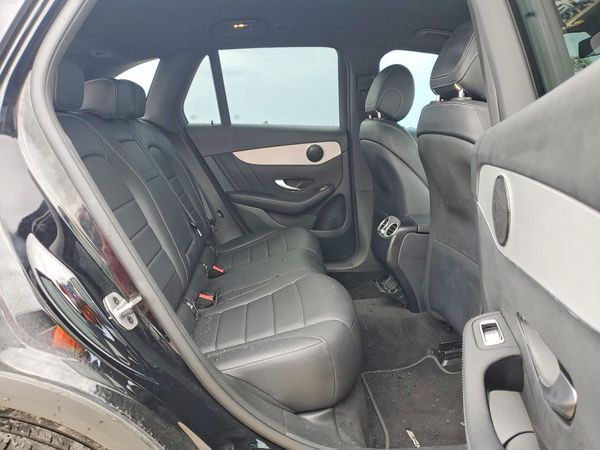 2022 MERCEDES-BENZ GLC GLC300