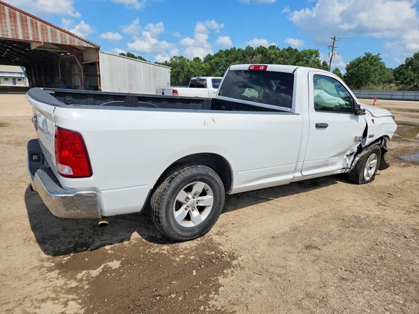 2017 RAM 1500 ST