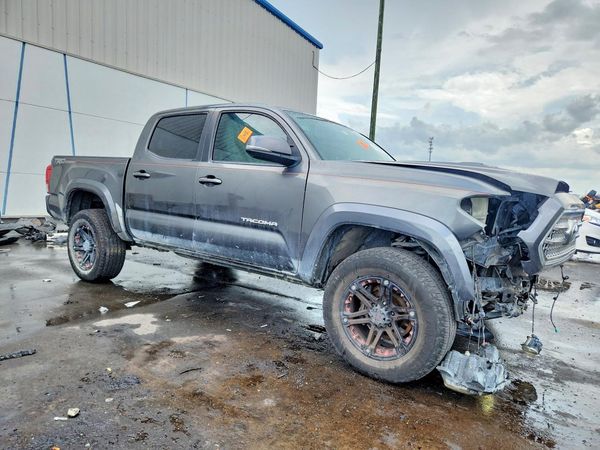 2016 TOYOTA TACOMA