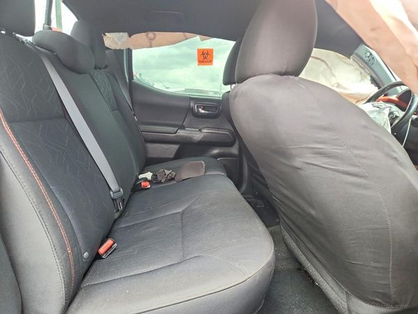 2016 TOYOTA TACOMA