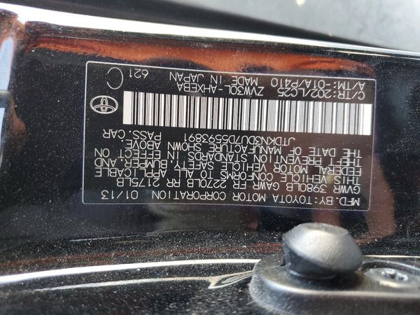 2013 TOYOTA PRIUS