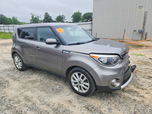 2017 KIA SOUL Plus