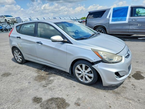 2013 HYUNDAI ACCENT