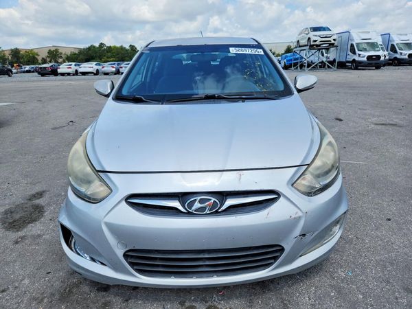 2013 HYUNDAI ACCENT