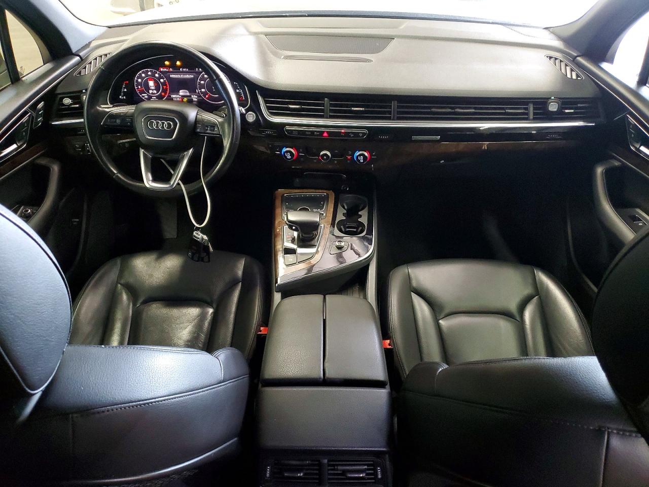 2017 AUDI Q7 quattro Premium Plus