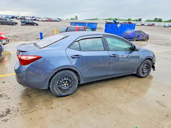 2017 TOYOTA COROLLA