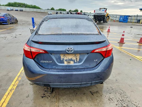 2017 TOYOTA COROLLA