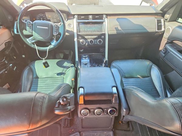 2018 LAND ROVER DISCOVERY