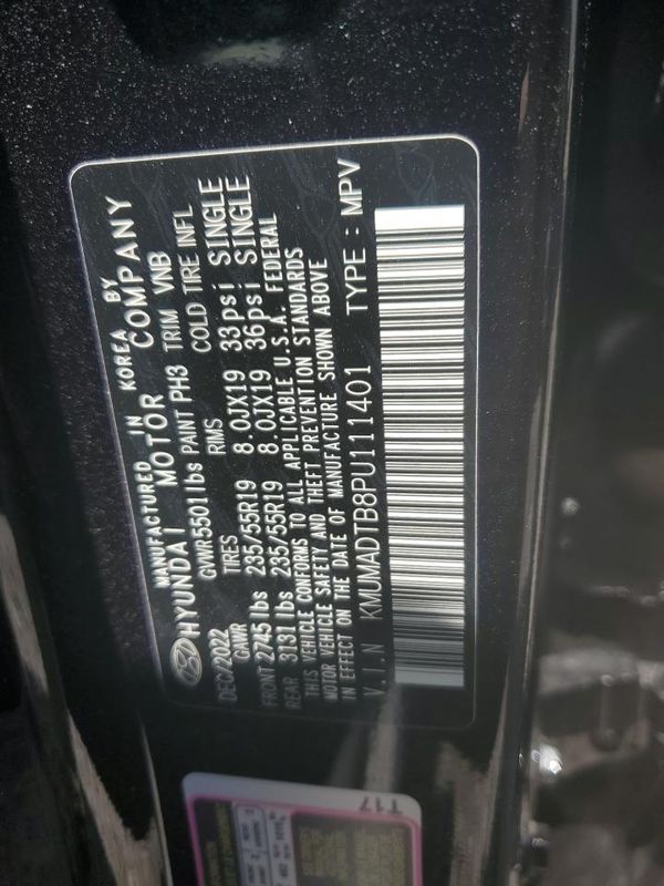 2023 GENESIS GV70