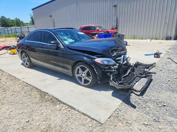 2015 MERCEDES-BENZ C Base