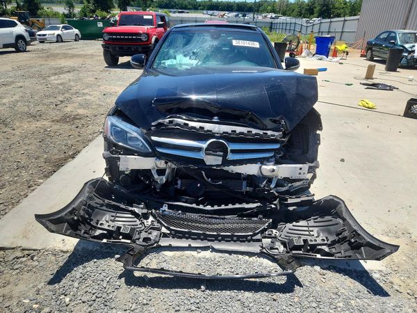 2015 MERCEDES-BENZ C Base