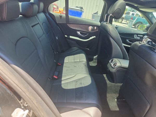 2015 MERCEDES-BENZ C Base