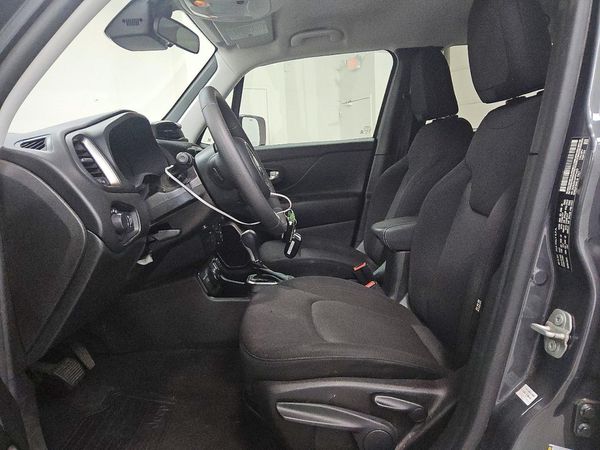 2023 JEEP RENEGADE Latitude, Upland