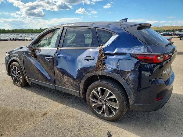 2022 MAZDA CX-5 Premium Package