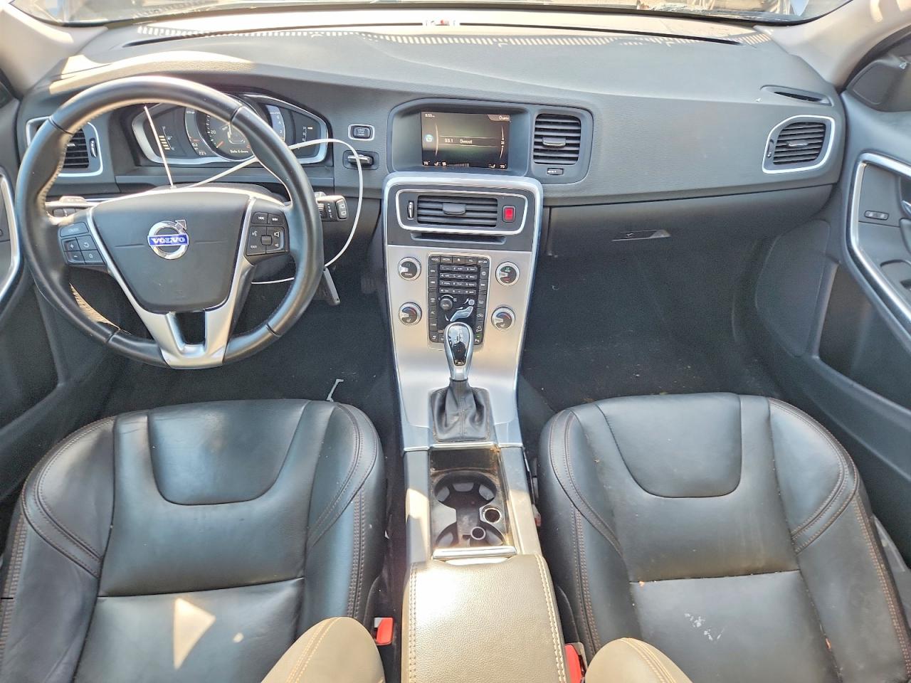 2017 VOLVO V60 CROSS COUNTRY Premier