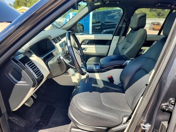2021 LAND ROVER RANGE ROVER HSE Westminster Edition