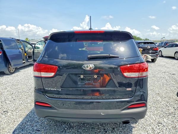 2017 KIA SORENTO L, LX