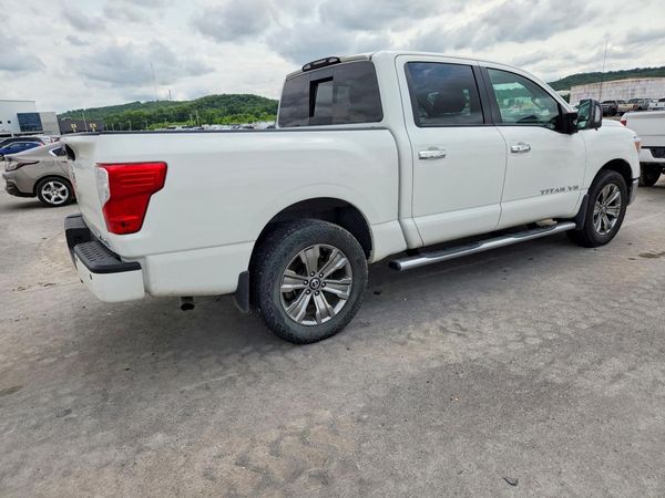 2018 NISSAN TITAN