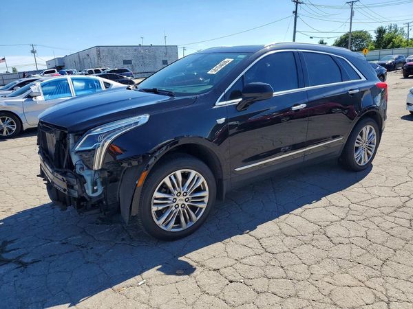 2017 CADILLAC XT5 Premium Luxury