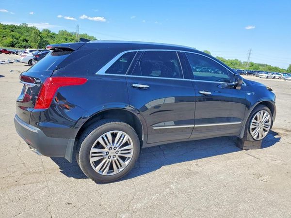 2017 CADILLAC XT5 Premium Luxury