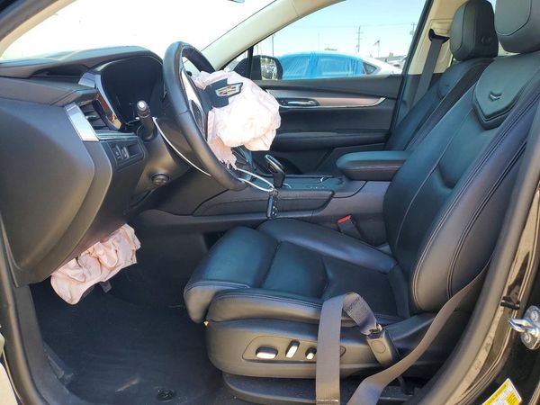 2017 CADILLAC XT5 Premium Luxury