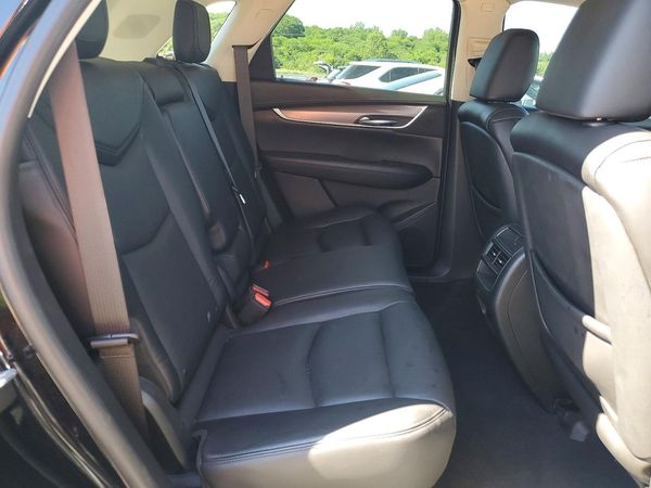 2017 CADILLAC XT5 Premium Luxury