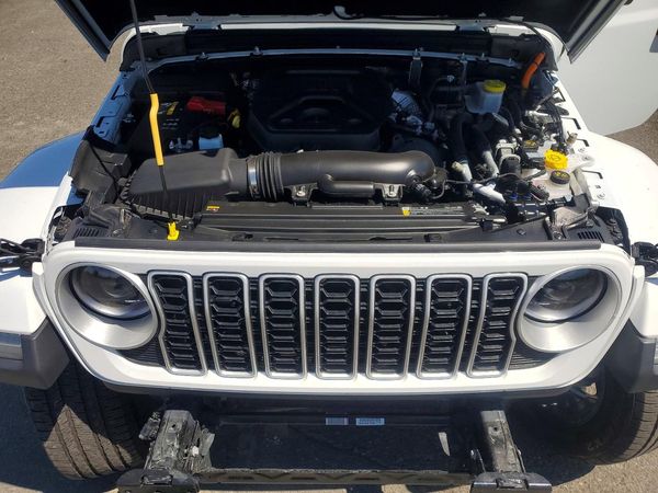 2025 JEEP WRANGLER Sahara 4XE