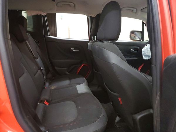 2016 JEEP RENEGADE TRAILHAWK 4X4