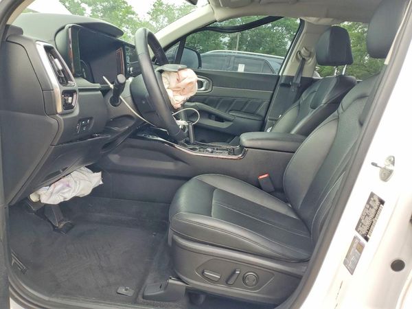 2023 KIA SORENTO
