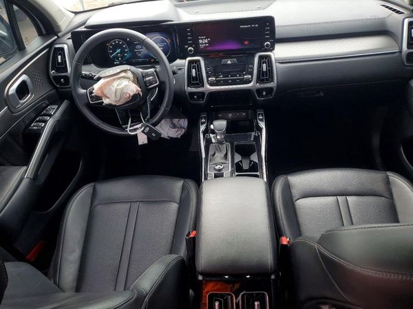 2023 KIA SORENTO
