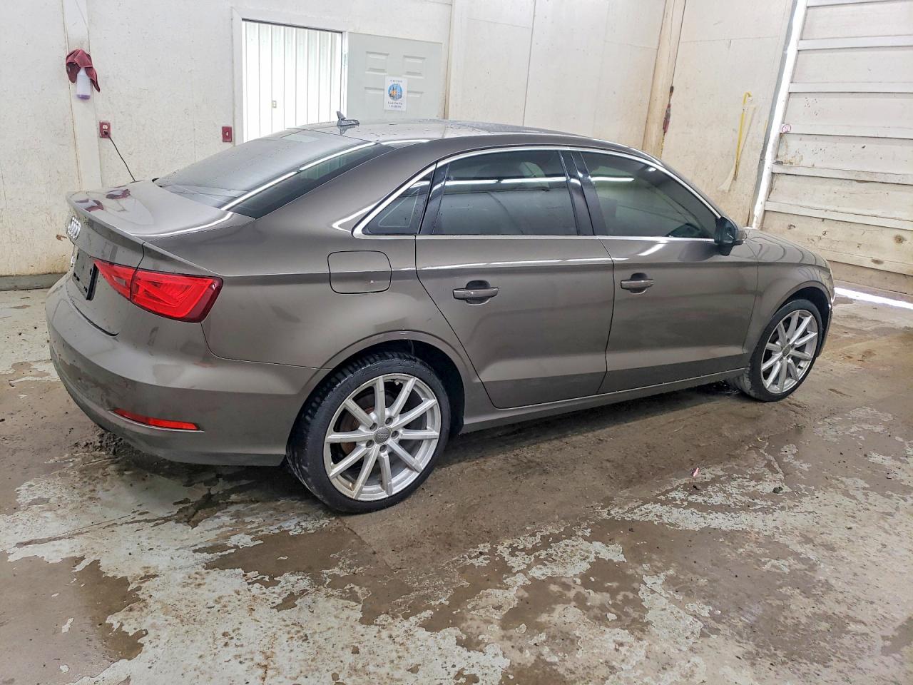 2016 AUDI A3
