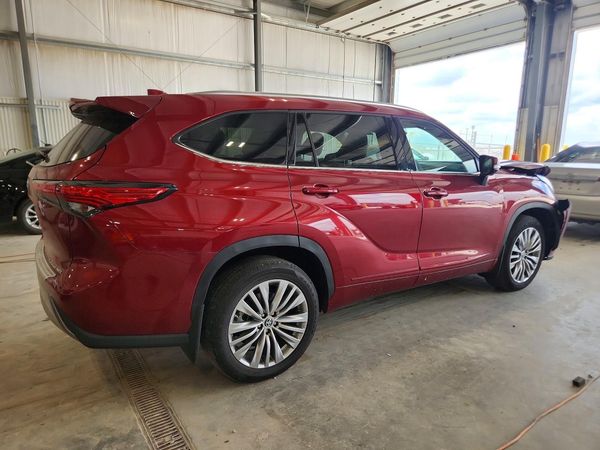2023 TOYOTA HIGHLANDER