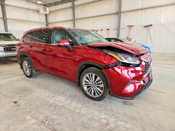 2023 TOYOTA HIGHLANDER