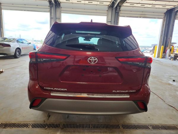 2023 TOYOTA HIGHLANDER