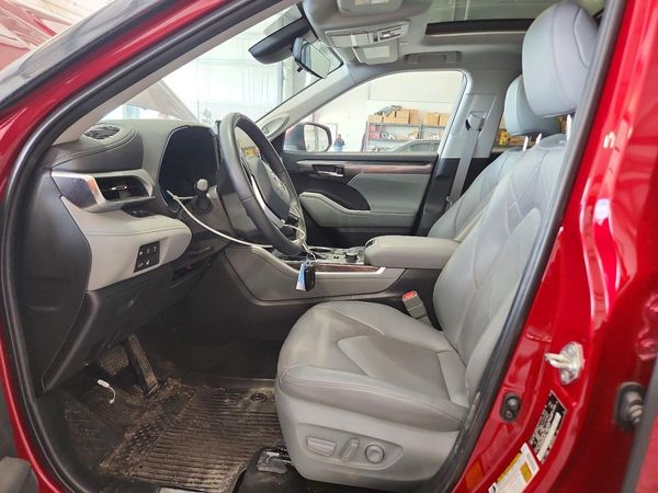 2023 TOYOTA HIGHLANDER