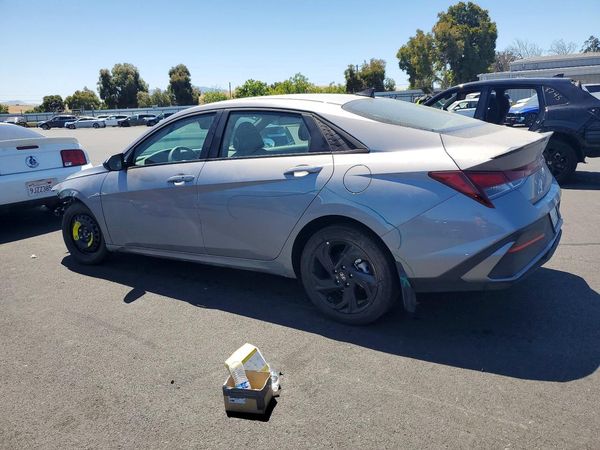 2026 HYUNDAI ELANTRA