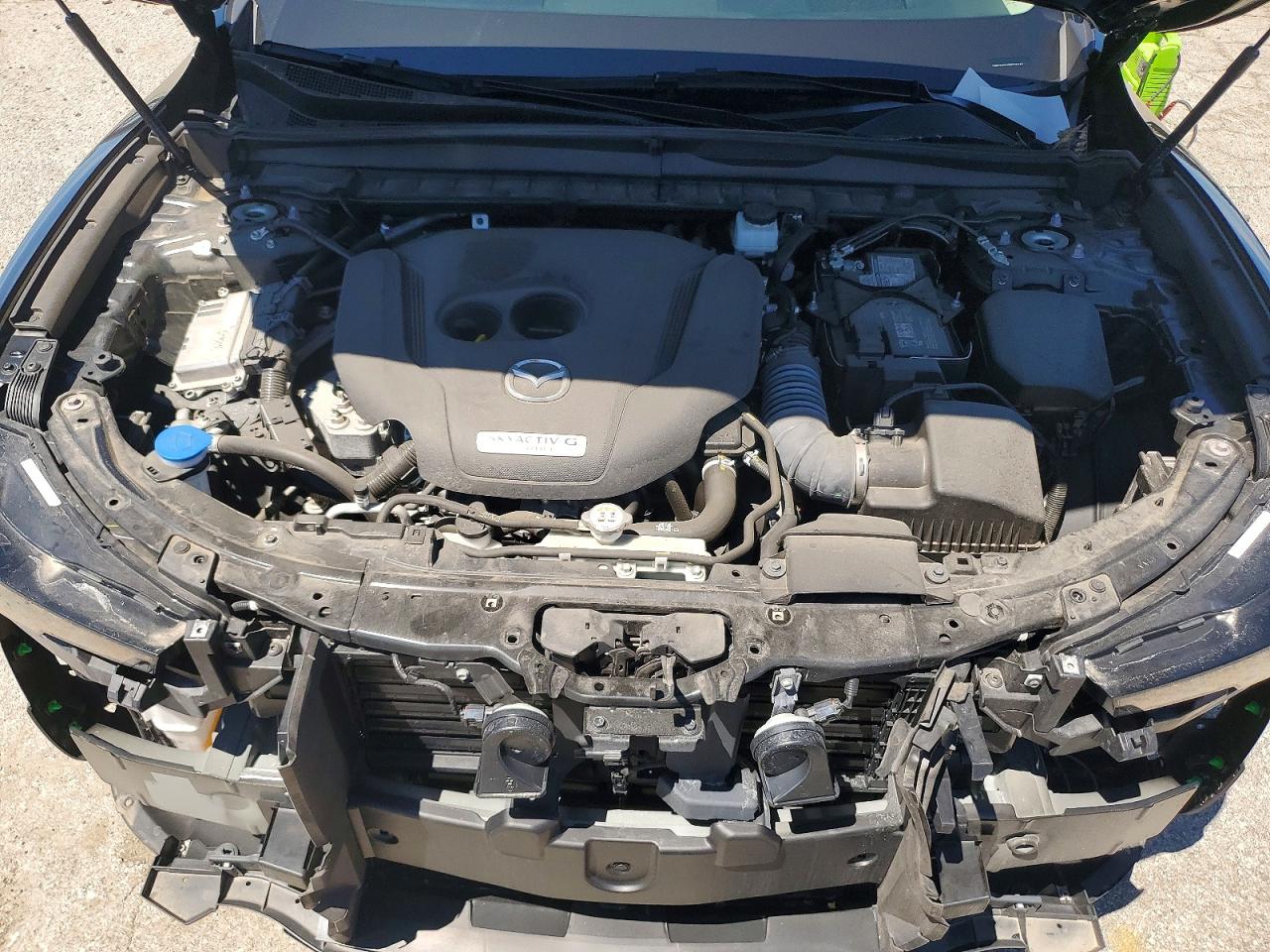 2024 MAZDA CX-50 Premium Package