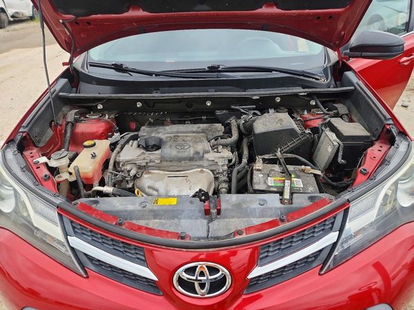 2015 TOYOTA RAV4 LE (X Grade)