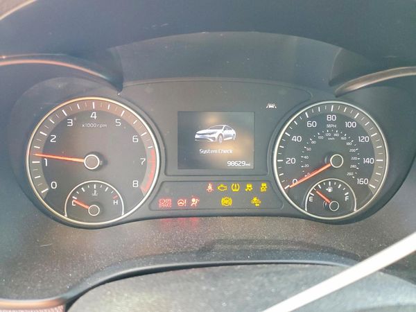 2019 KIA OPTIMA LX, S