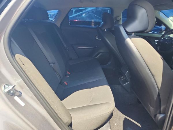 2026 KIA K4 LX, LXS