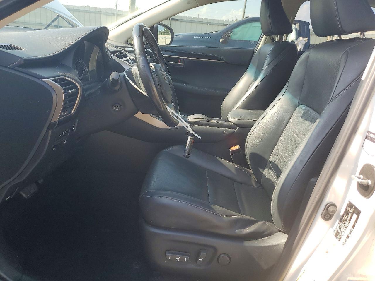 2016 LEXUS NX 200T 200t Luxury