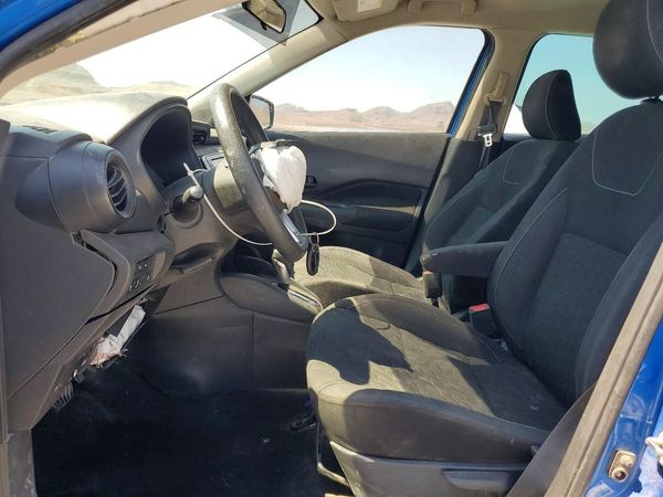 2021 NISSAN KICKS S