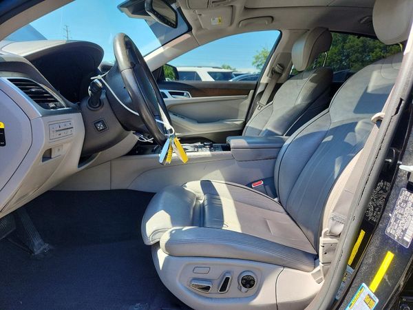 2017 GENESIS G80