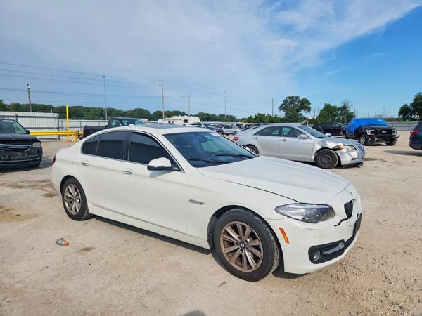 2016 BMW 528