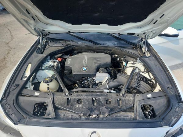 2016 BMW 528